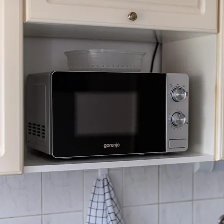 Barat Vendeghaz - Cosy - Teljes Haz Privat Udvarral - 4 Szoba, 2 Fuerdo Segedín