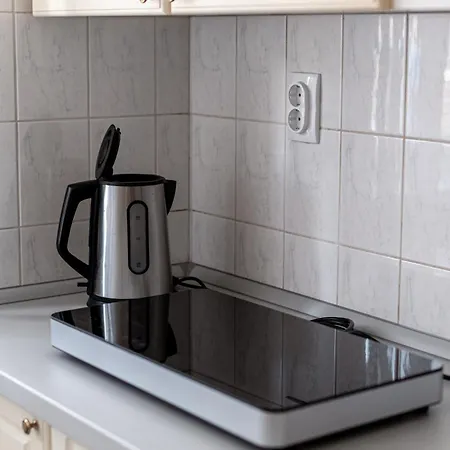 Barát - Teljes Ház Kiadó Kerttel, 4 *